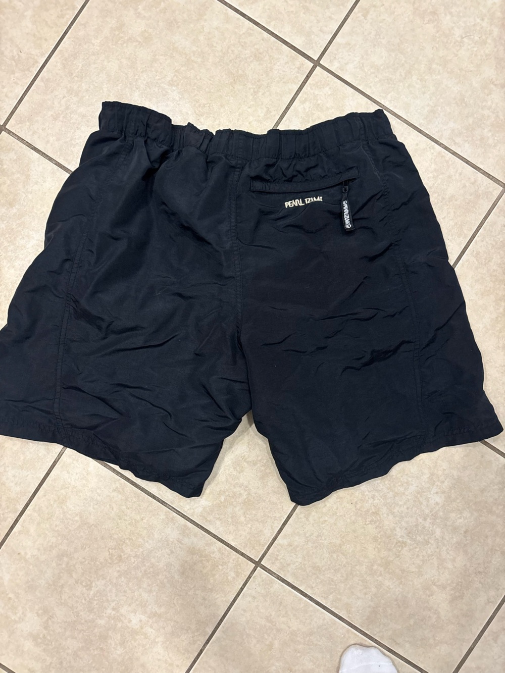 Pearl Izumi Men's Black Athletic Shorts